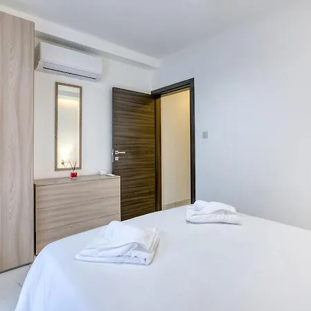 Ra5 - New, Bright & Spacious - Sliema-gzira Area! Gzira