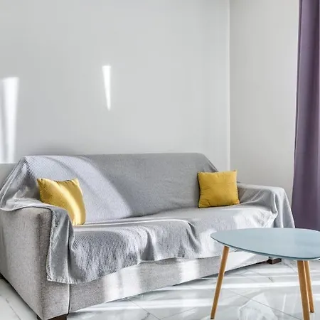 Ra5 - New, Bright & Spacious - Sliema-gzira Area!