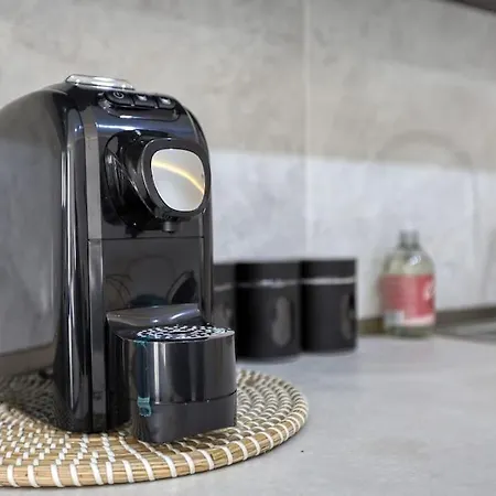 Apartman Ra5 - New, Bright & Spacious - Sliema-gzira Area! Gżira