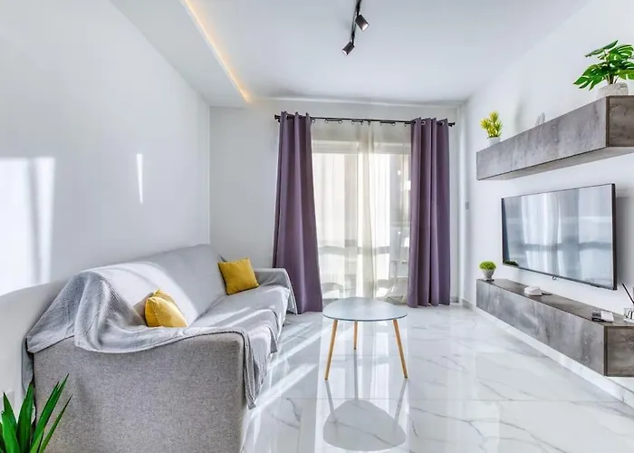 Ra5 - New, Bright & Spacious - Sliema-gzira Area! * Gzira