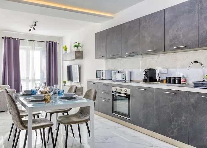 Ra5 - New, Bright & Spacious - Sliema-gzira Area! * Gzira