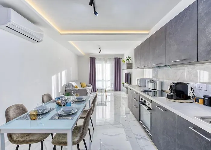 Ra5 - New, Bright & Spacious - Sliema-gzira Area! Apartamento